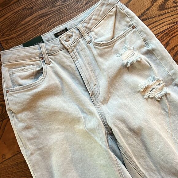 NWT! Wild Fable Distressed Super High Rise Mom Jeans C16 - Picture 5 of 10